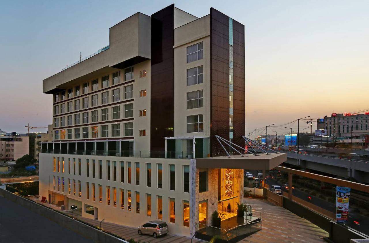 Bhagini Icon Premier Hotel Бангалор Экстерьер фото