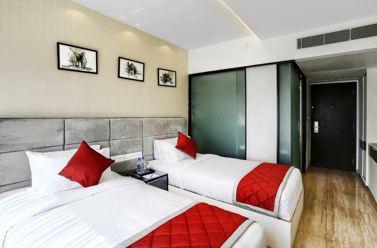 Bhagini Icon Premier Hotel Бангалор Экстерьер фото